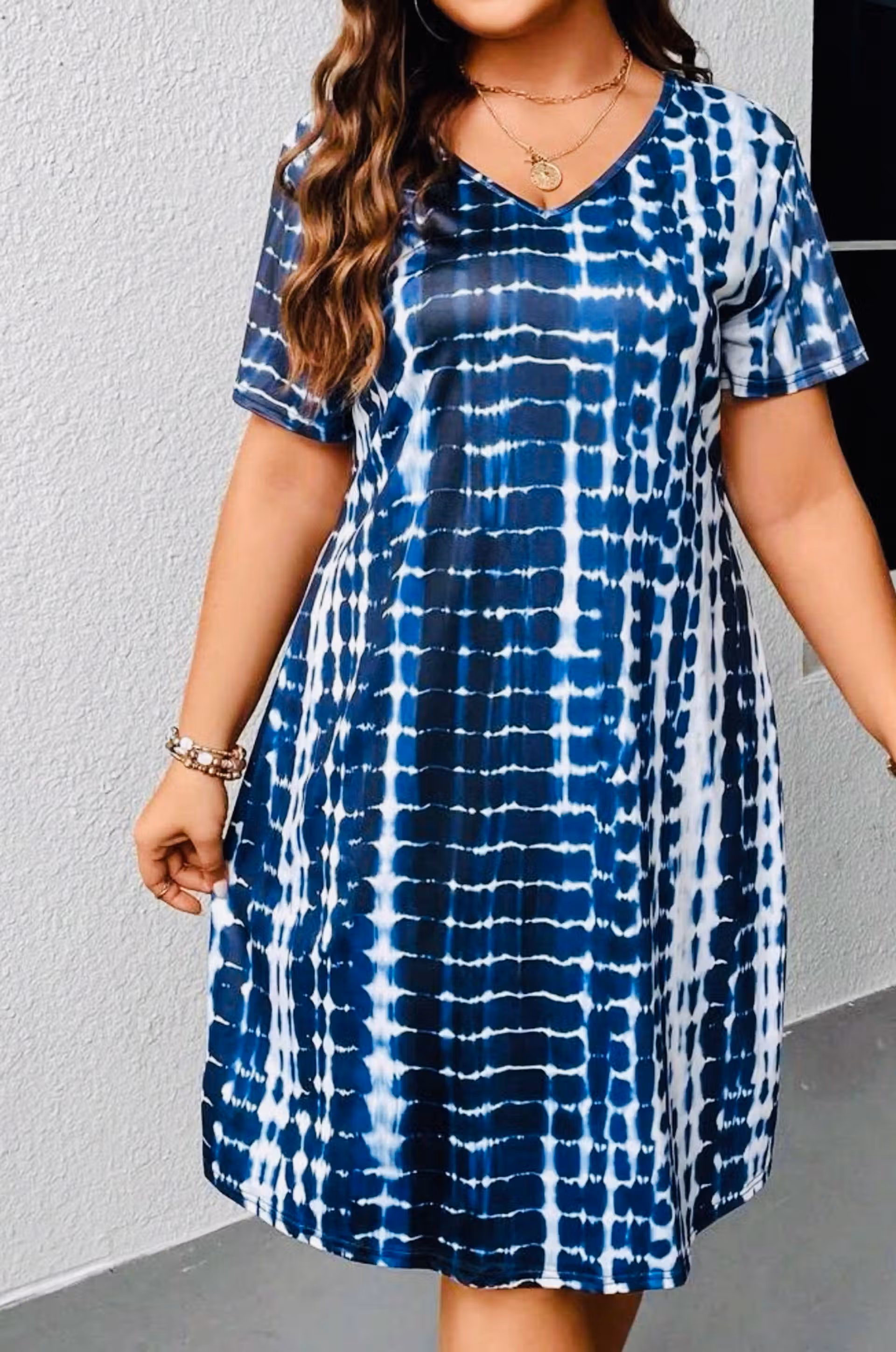 robe décontractée/robe fluide/robe femme décontractée/robe chemise/robe d'été/Lyon centre/Marseille/Montpellier/Toulouse/Reims/Nice/Nîmes/Roanne/Grenoble/Valence/Ile-de-France/Paris/France