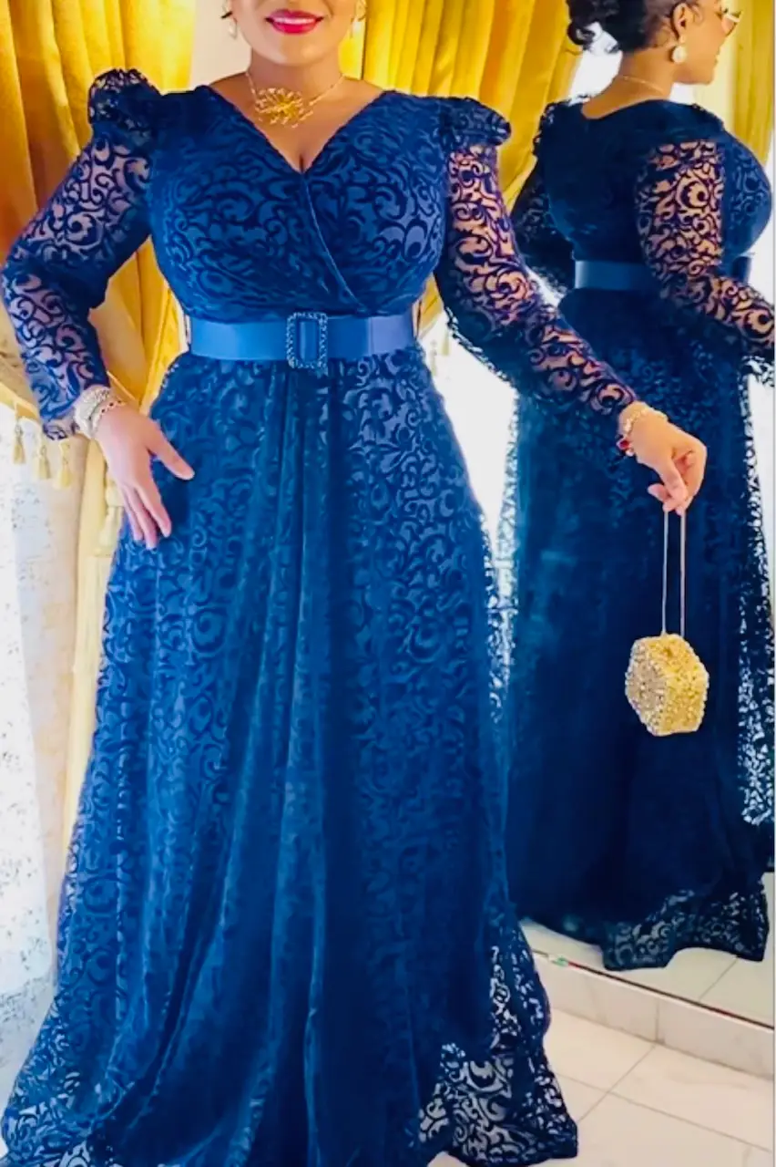 Robe élégante longue de soirée à dentelle d'orient/centre de Lyon/Paris/Grenoble/Marseille/France